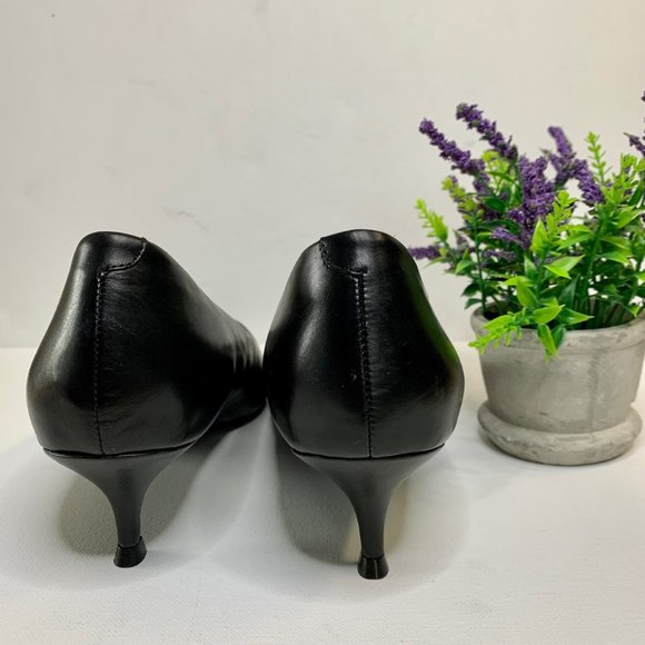 VIONIC “Josie” Kitten Heel (10) - Picture 3 of 4